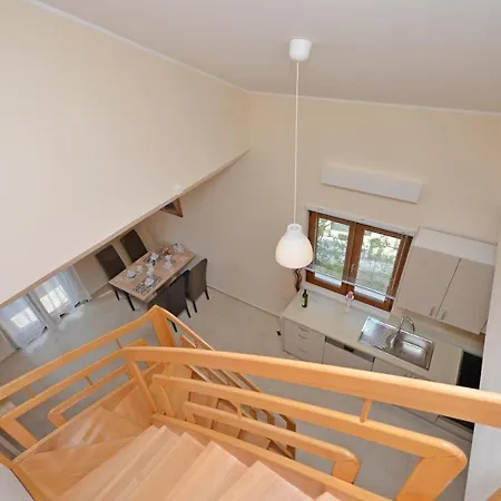 Vlasta Apartment *